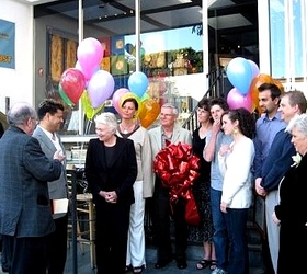 Jenny Simon, Charles Pabst, Edward Bobinski with Mayor of Laguna Beach - Signature Gallery
